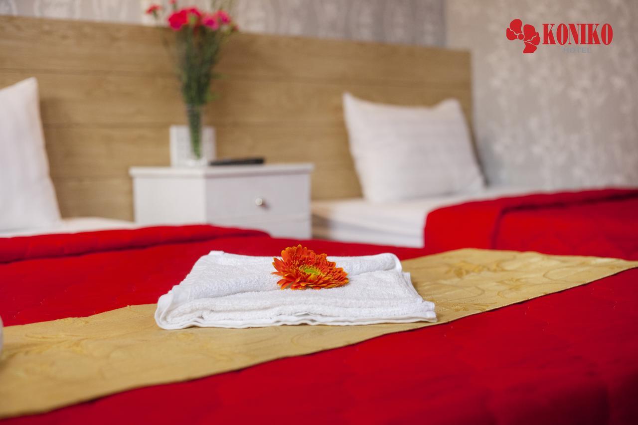 Koniko Hotel Хошимин Екстериор снимка